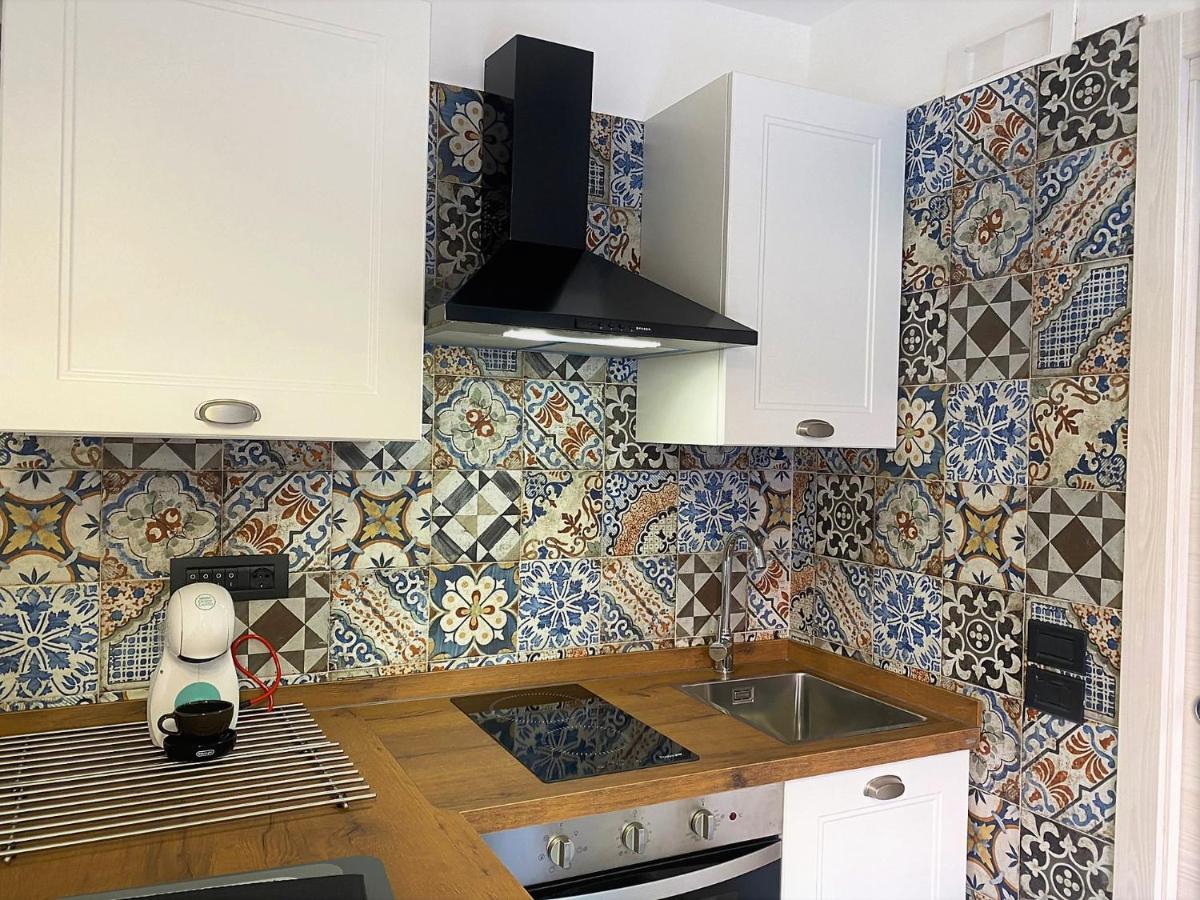 Chiarilu Casa Vacanze サレルノ エクステリア 写真