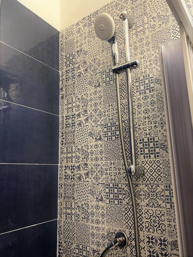Chiarilu Casa Vacanze サレルノ エクステリア 写真