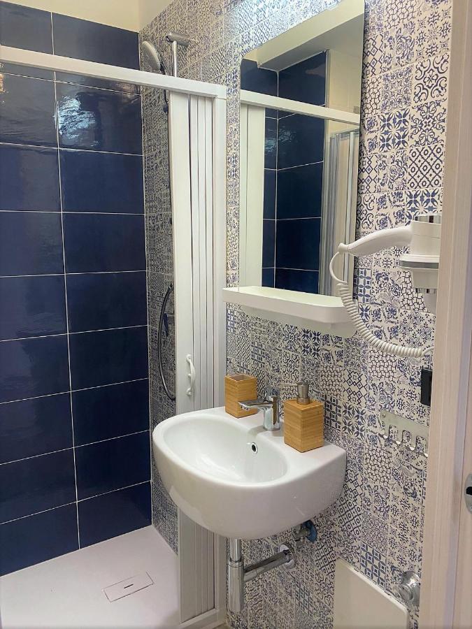 Chiarilu Casa Vacanze サレルノ エクステリア 写真