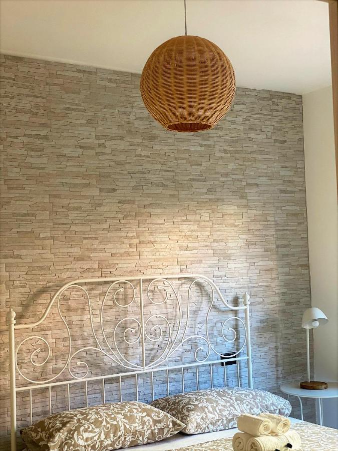 Chiarilu Casa Vacanze サレルノ エクステリア 写真